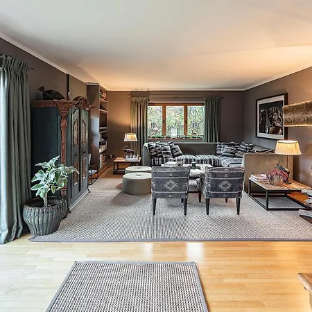 Holiday home Chalet Molterer, Ski-in Ski-out & Sauna