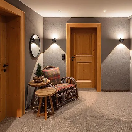 Holiday home Chalet Molterer, Ski-in Ski-out & Sauna *
