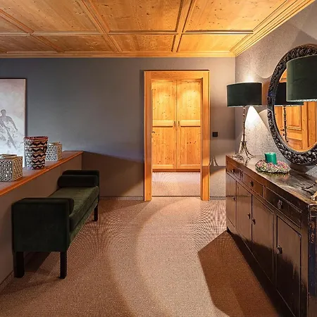 Holiday home Chalet Molterer, Ski-in Ski-out & Sauna *
