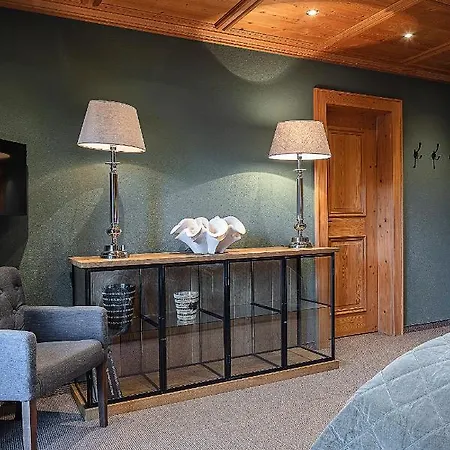 Holiday home Chalet Molterer, Ski-in Ski-out & Sauna